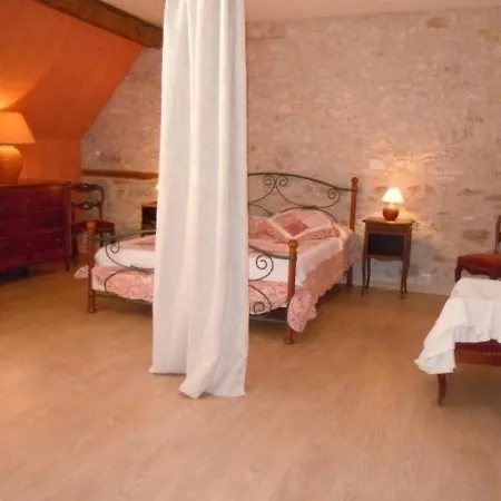 House Meyronne - 8 Pers, 300 M2, 5/4 *